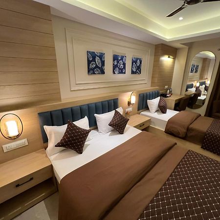 Hotel Sabera 西里古里 外观 照片