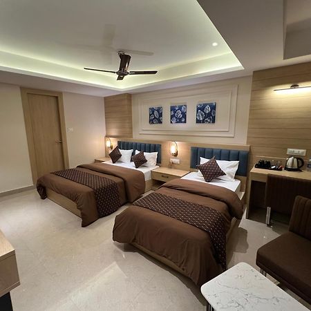 Hotel Sabera 西里古里 外观 照片