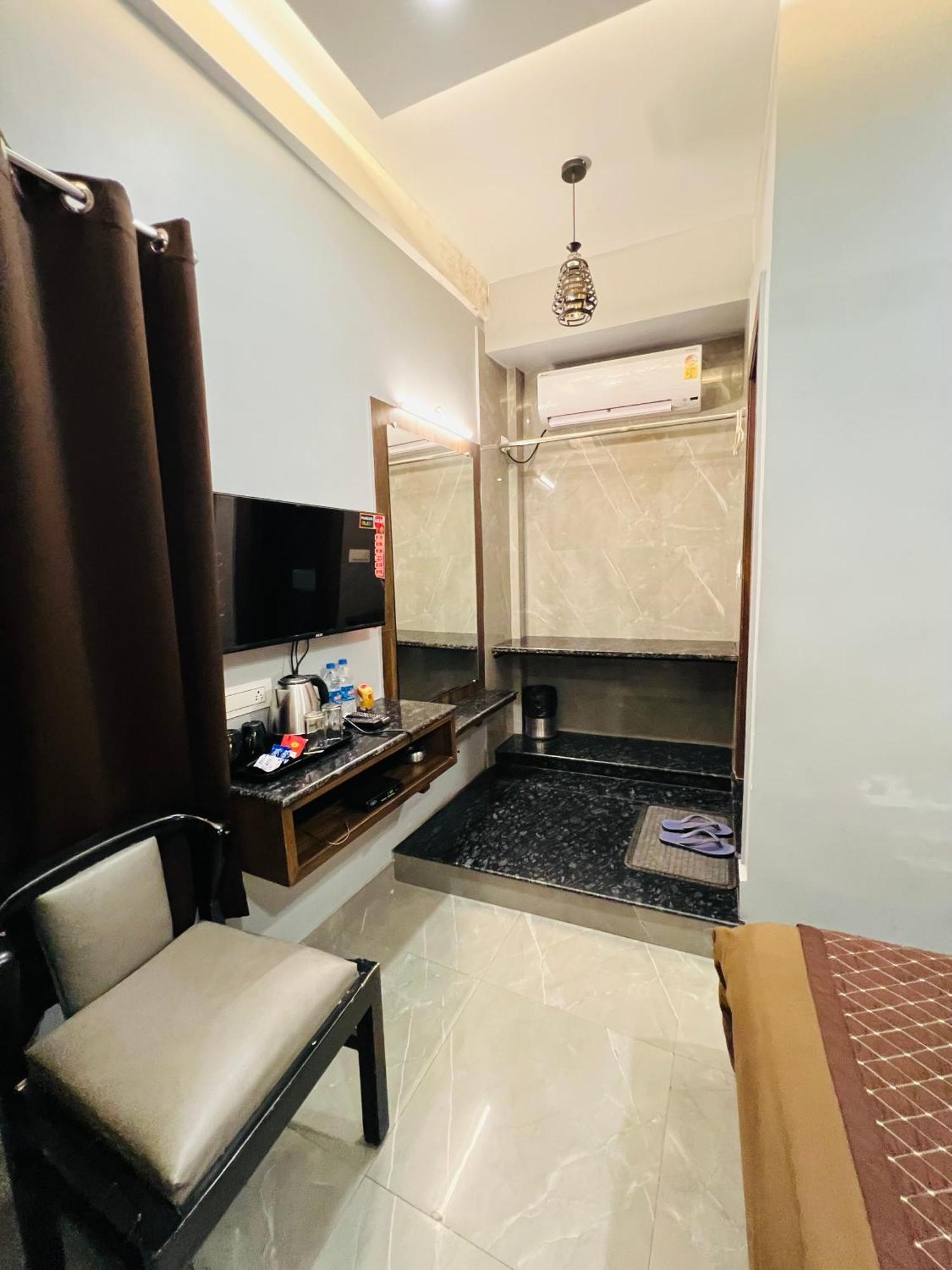 Hotel Sabera 西里古里 外观 照片