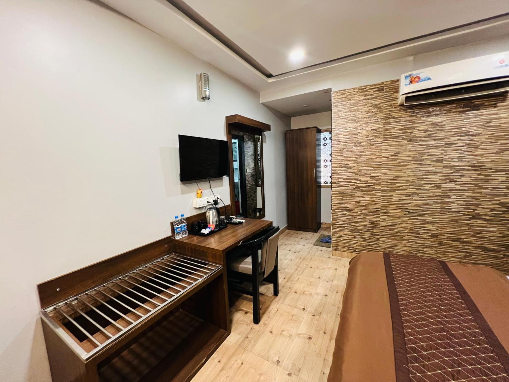 Hotel Sabera 西里古里 外观 照片
