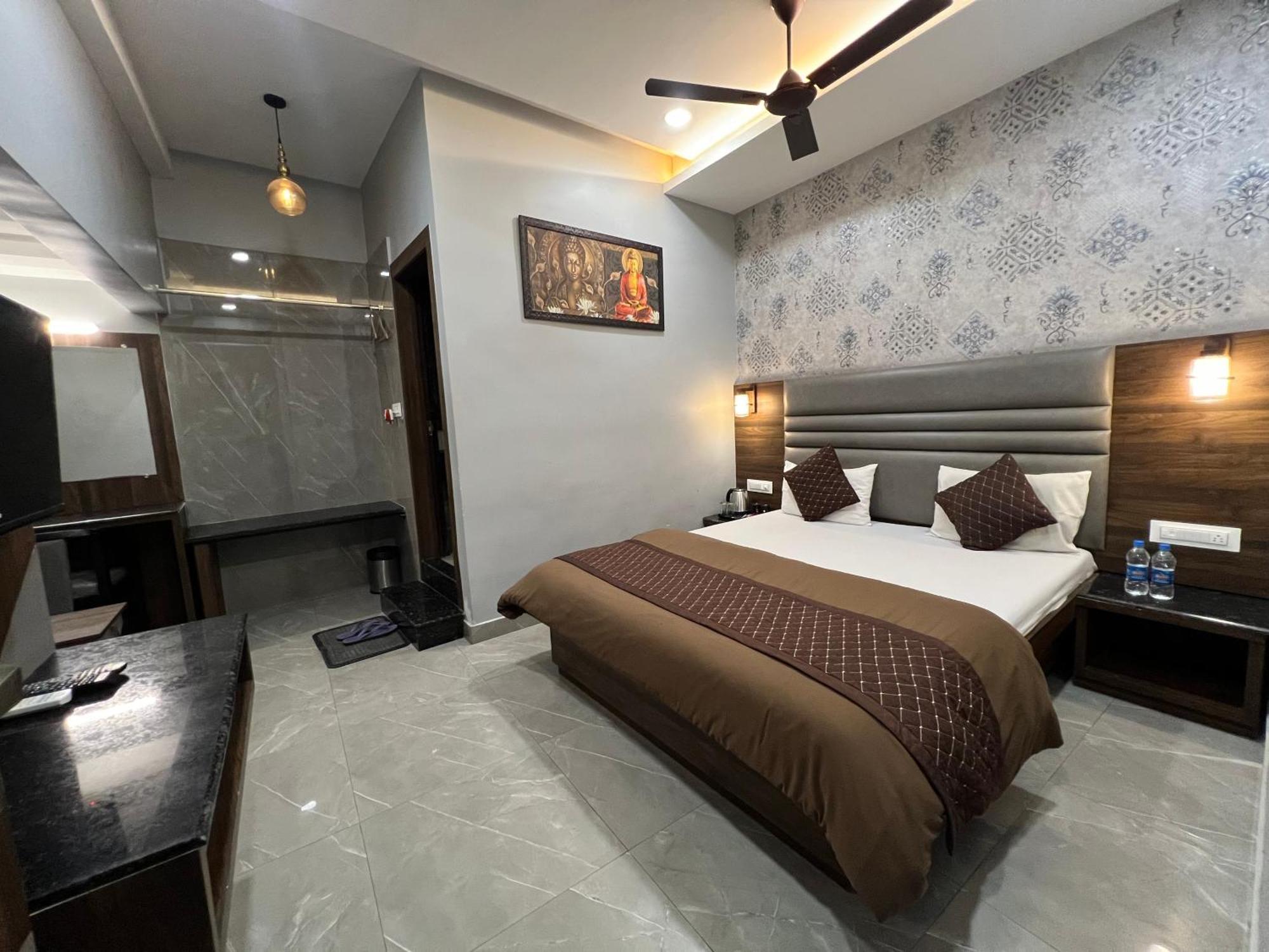 Hotel Sabera 西里古里 外观 照片