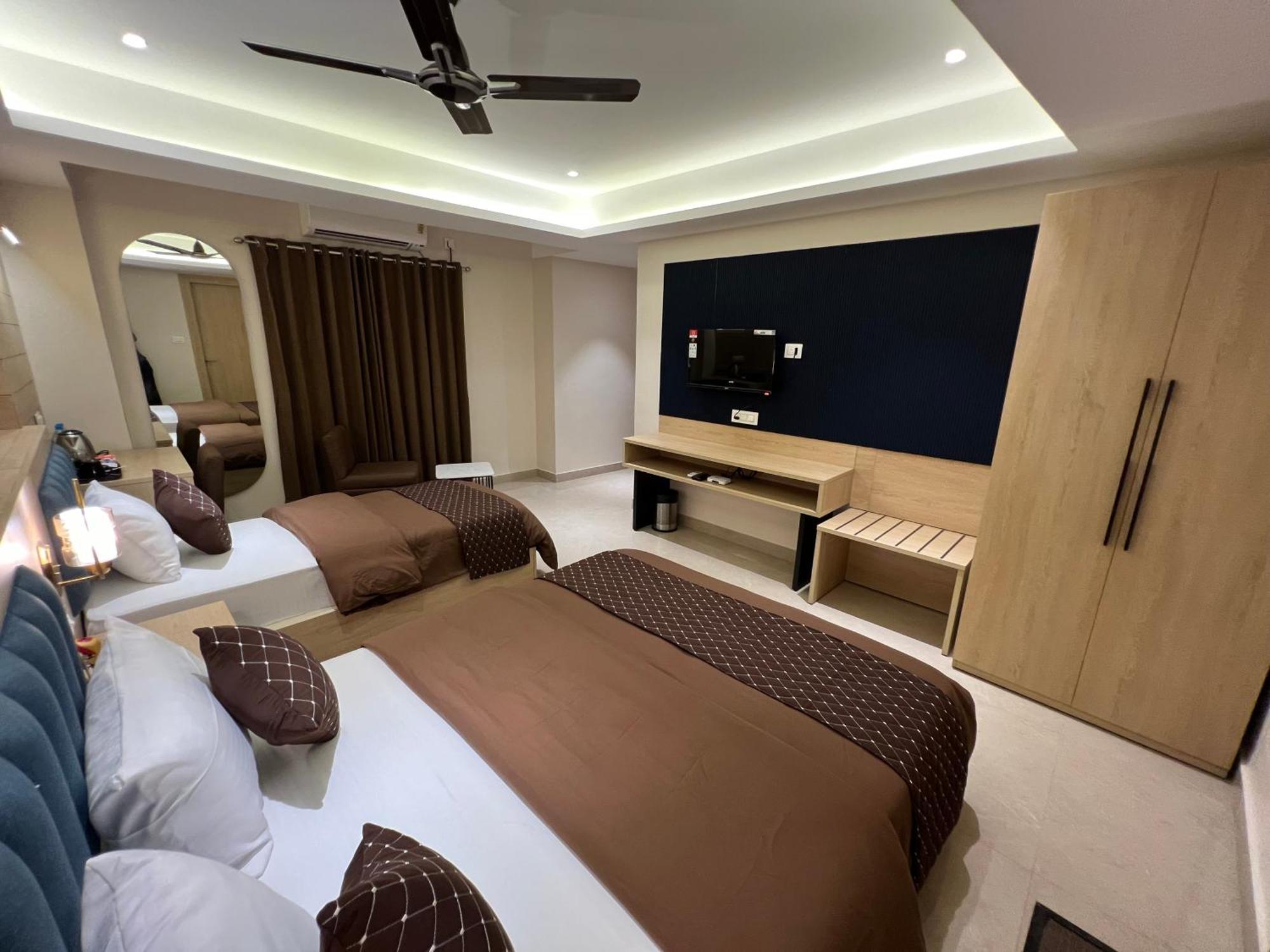 Hotel Sabera 西里古里 外观 照片