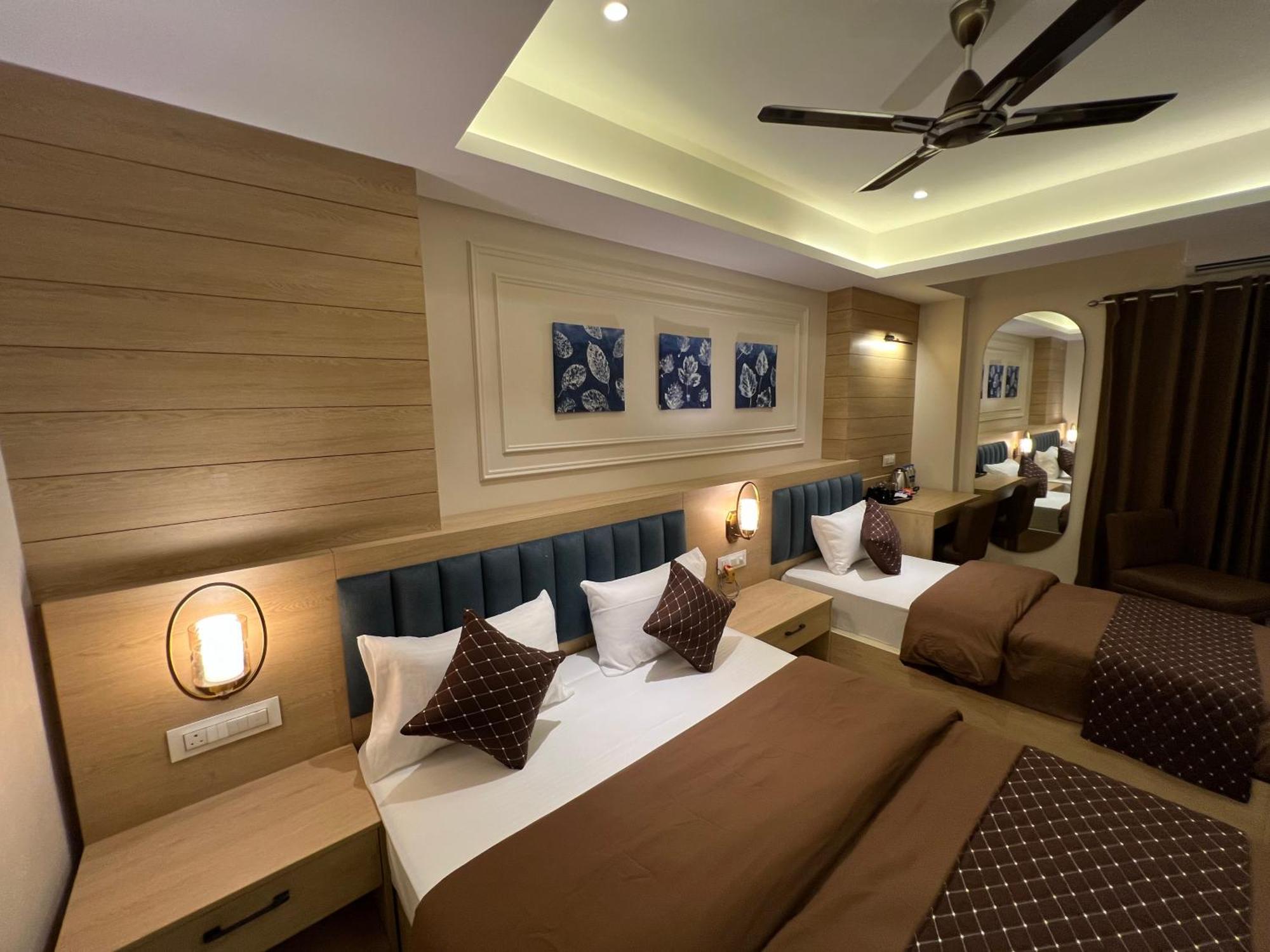 Hotel Sabera 西里古里 外观 照片