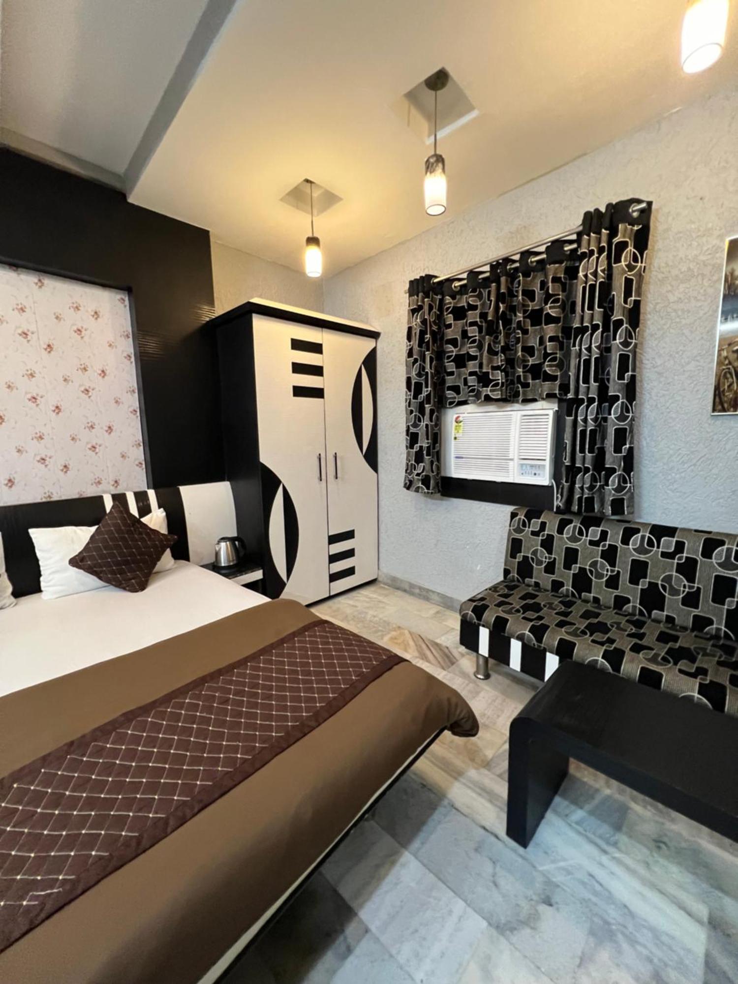 Hotel Sabera 西里古里 外观 照片